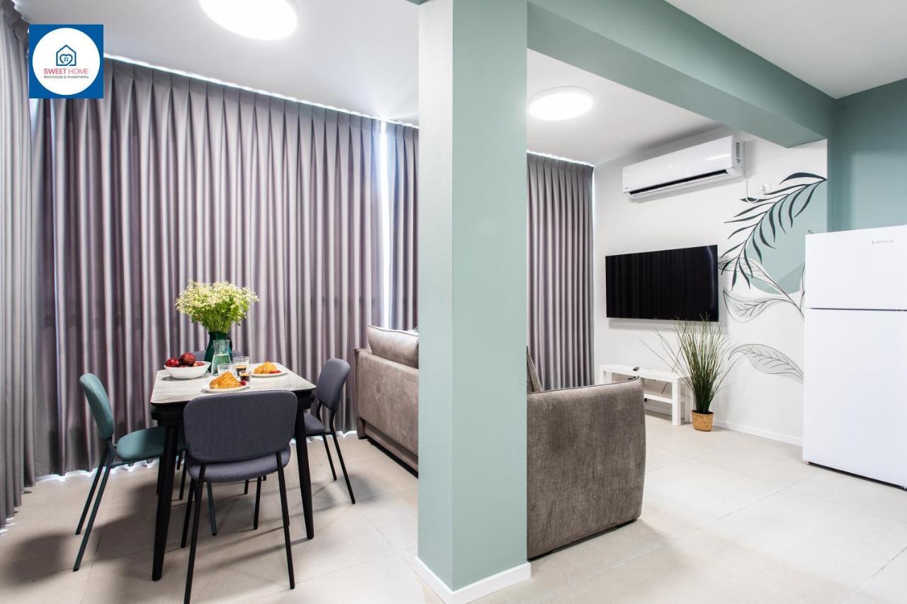 Design Apartments In Netanja Exteriér fotografie