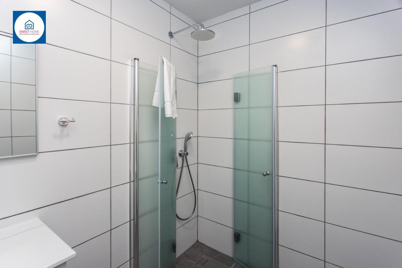 Design Apartments In Netanja Exteriér fotografie